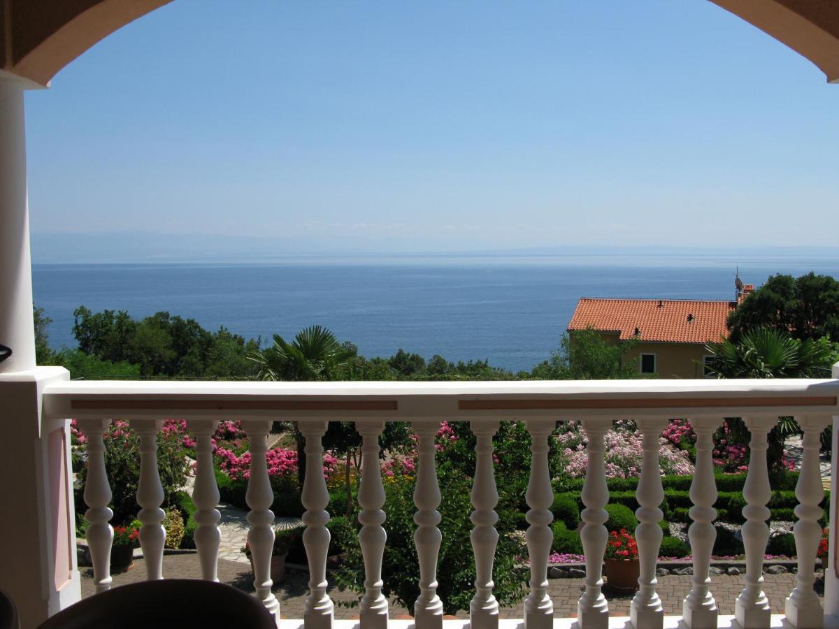 Mošćenička Draga Bed And Breakfast Villa Iris מראה חיצוני תמונה